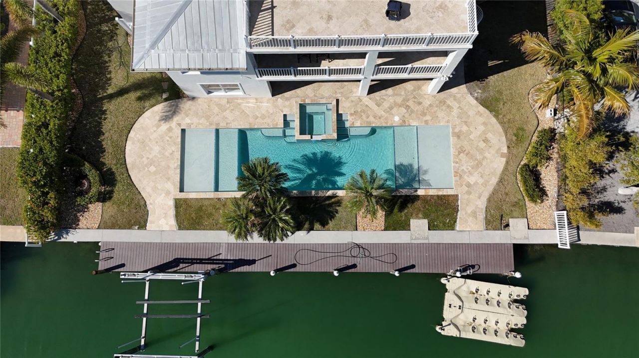 529 77th Street, Holmes Beach, FL 34217 Photo