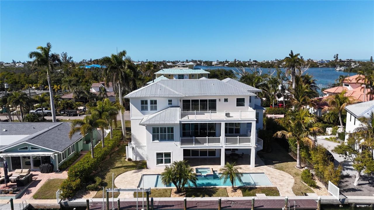 529 77th Street, Holmes Beach, FL 34217 Photo