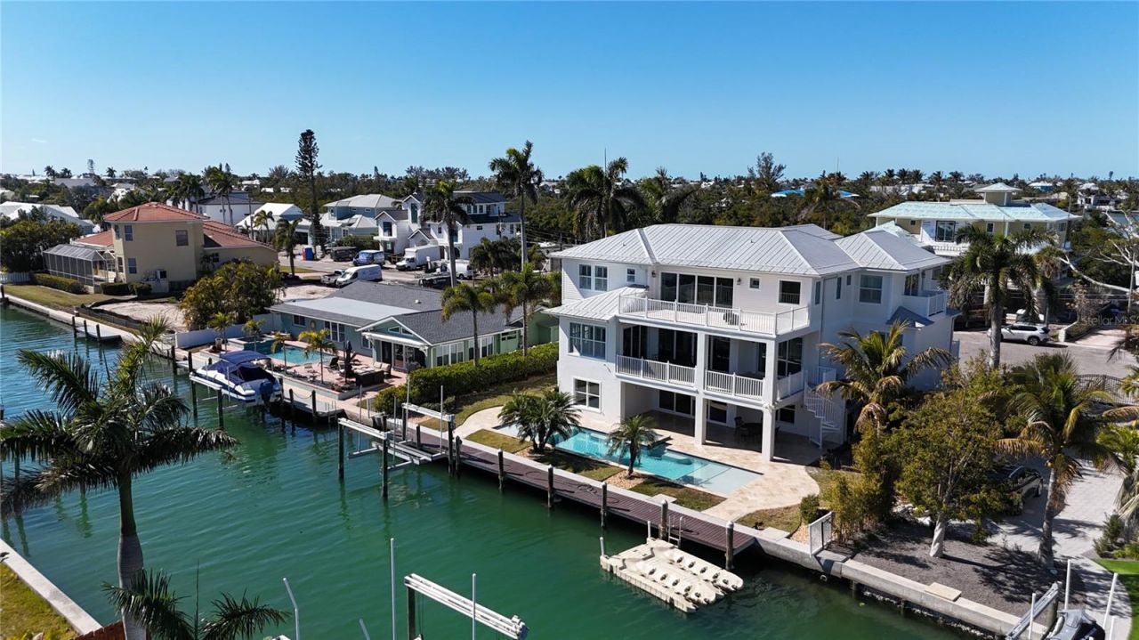 529 77th Street, Holmes Beach, FL 34217 Photo