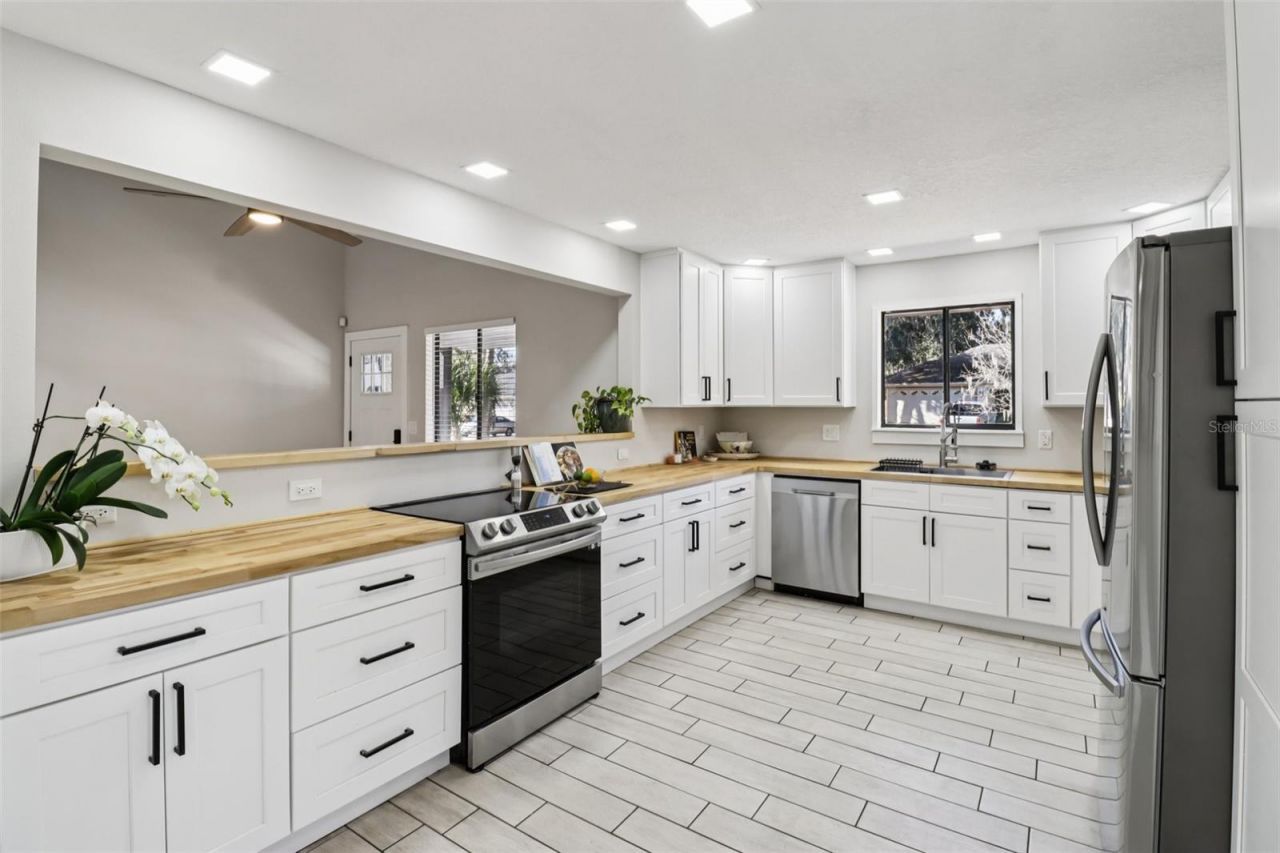 2309 Kumquat Drive, Edgewater, FL 32141 Photo