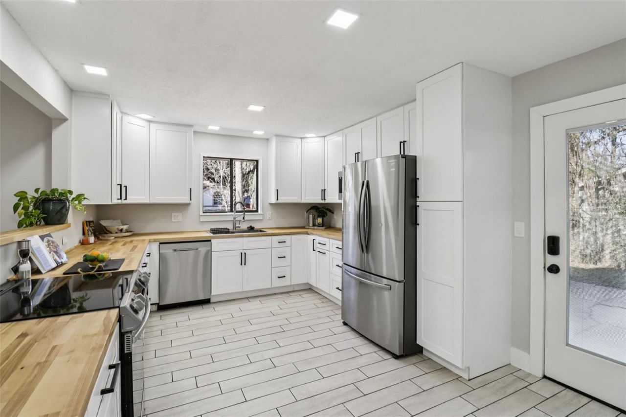 2309 Kumquat Drive, Edgewater, FL 32141 Photo