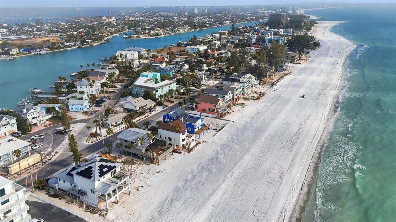 8430 W Gulf Boulevard, Treasure Island, FL 33706 Photo