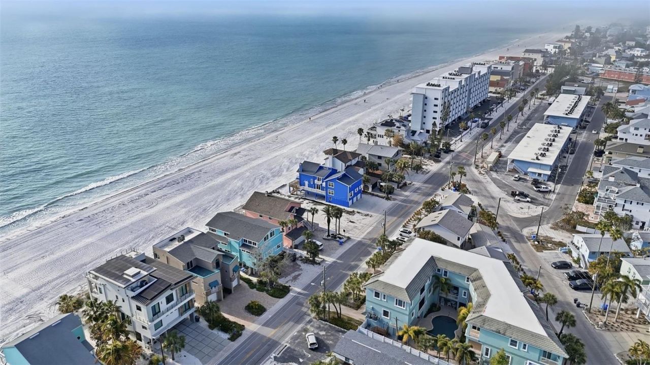 8430 W Gulf Boulevard, Treasure Island, FL 33706 Photo