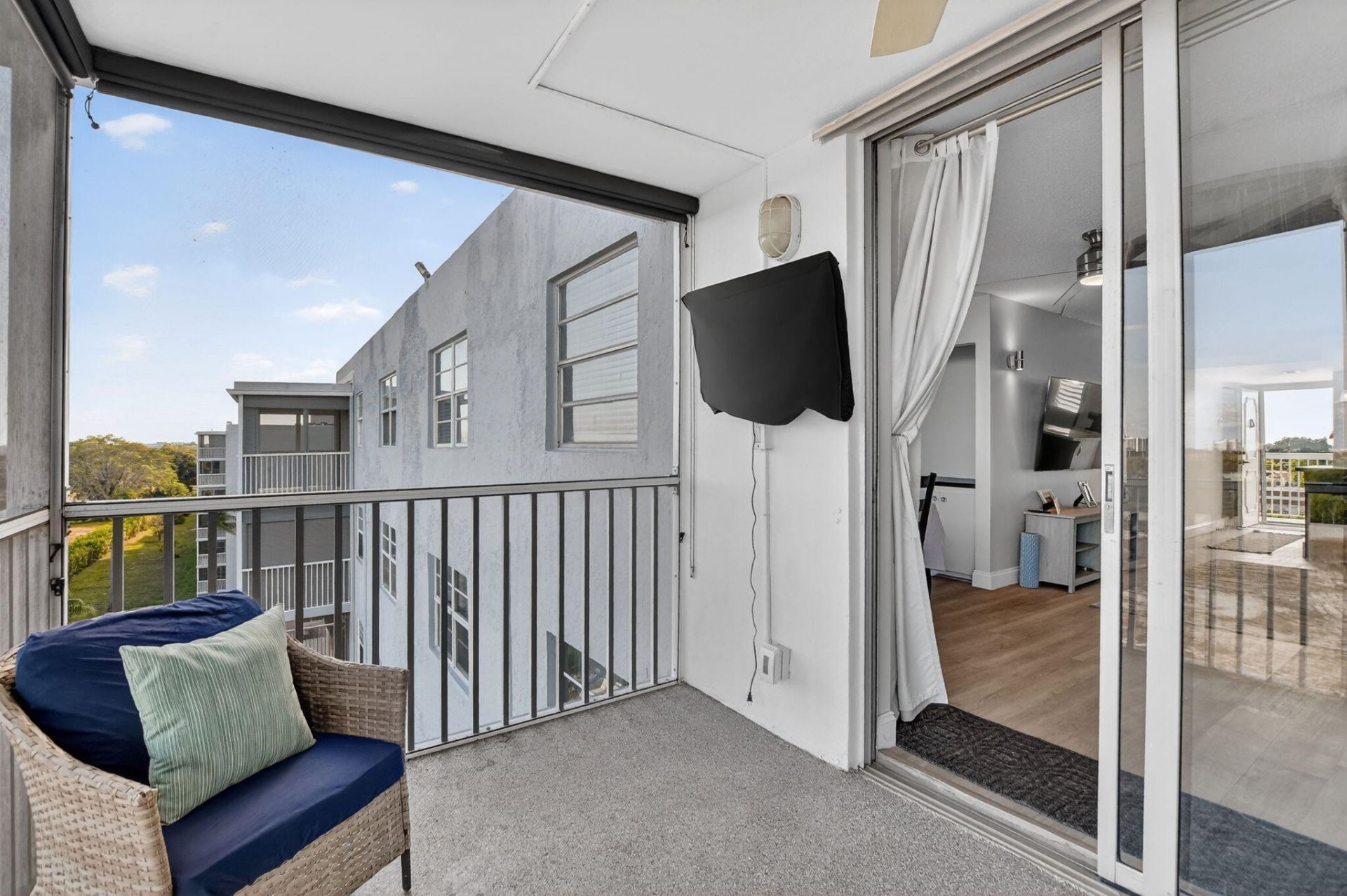 5700 NW 2nd Avenue, Unit 711, Boca Raton, FL 33487 Photo