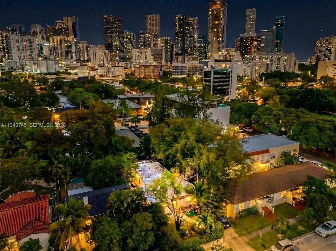 321 SW 19th Rd, Miami, FL 33129 Photo