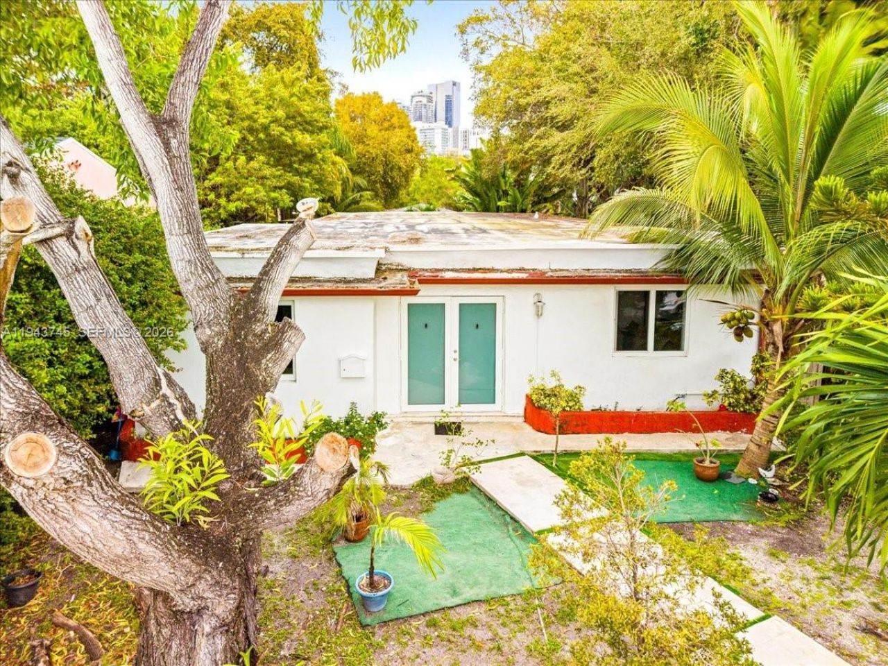 321 SW 19th Rd, Miami, FL 33129 Photo