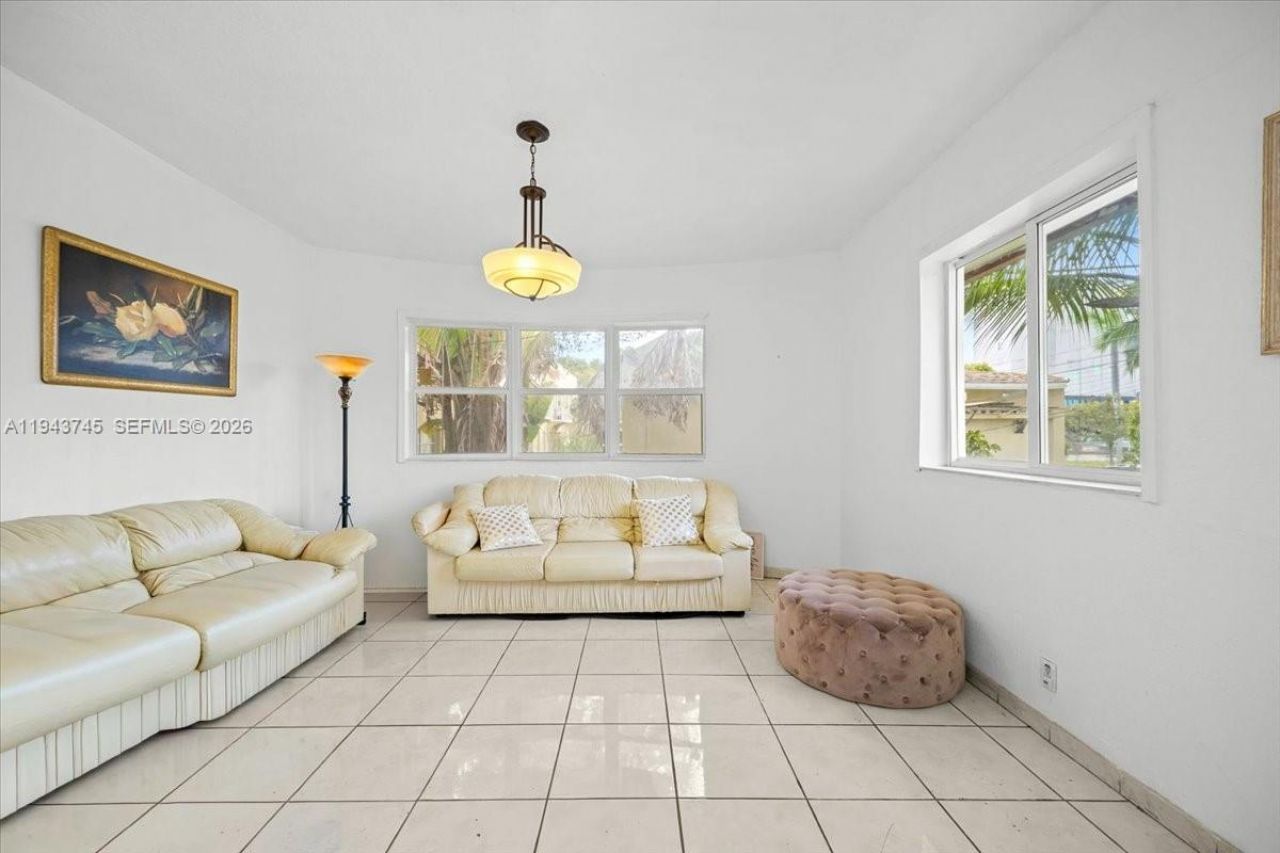 321 SW 19th Rd, Miami, FL 33129 Photo