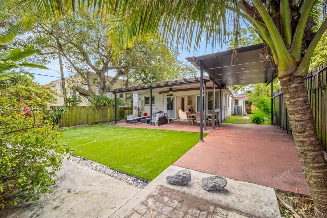 321 SW 19th Rd, Miami, FL 33129 Photo