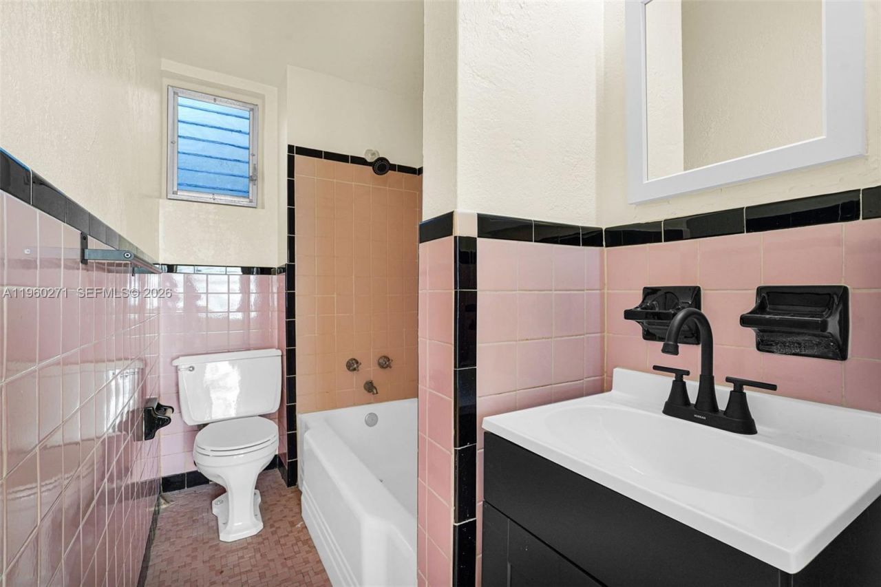 12287 NE 7th Ave, Unit 3, North Miami, FL 33161 Photo