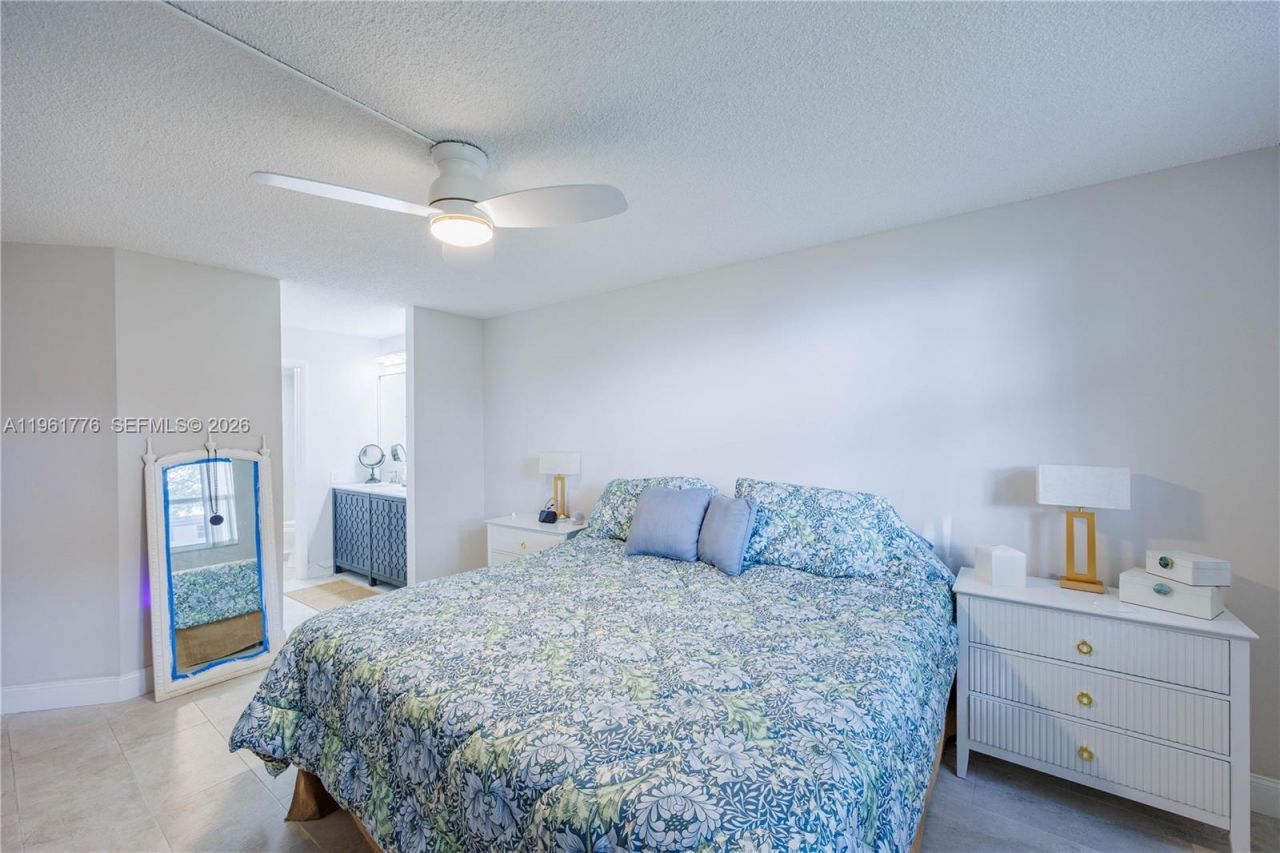 9100 Lime Bay Blvd, Unit 111, Tamarac, FL 33321 Photo