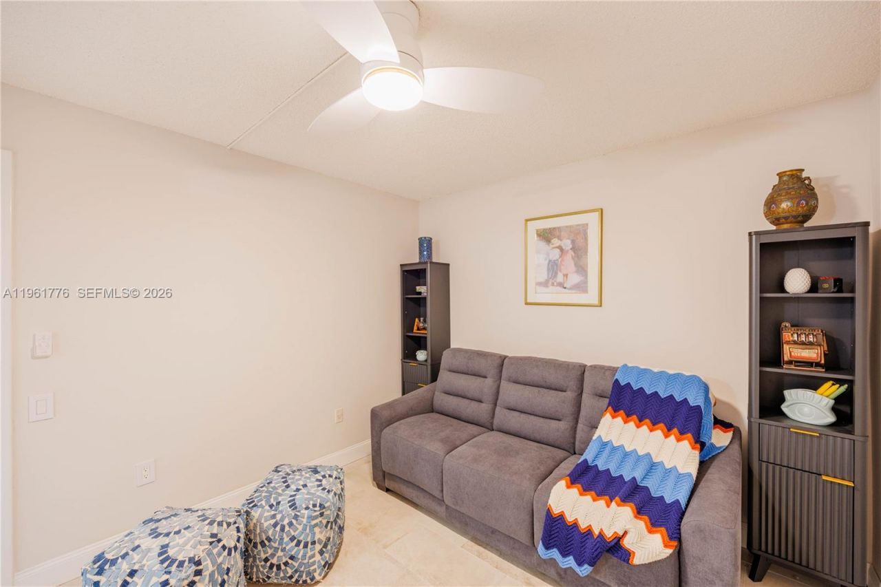 9100 Lime Bay Blvd, Unit 111, Tamarac, FL 33321 Photo