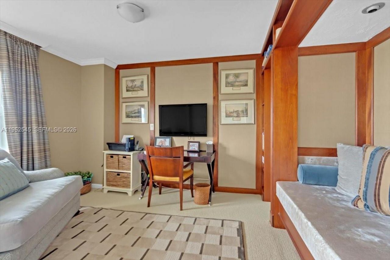 20225 NE 34th Ct , Unit 917, Aventura, FL 33180 Photo