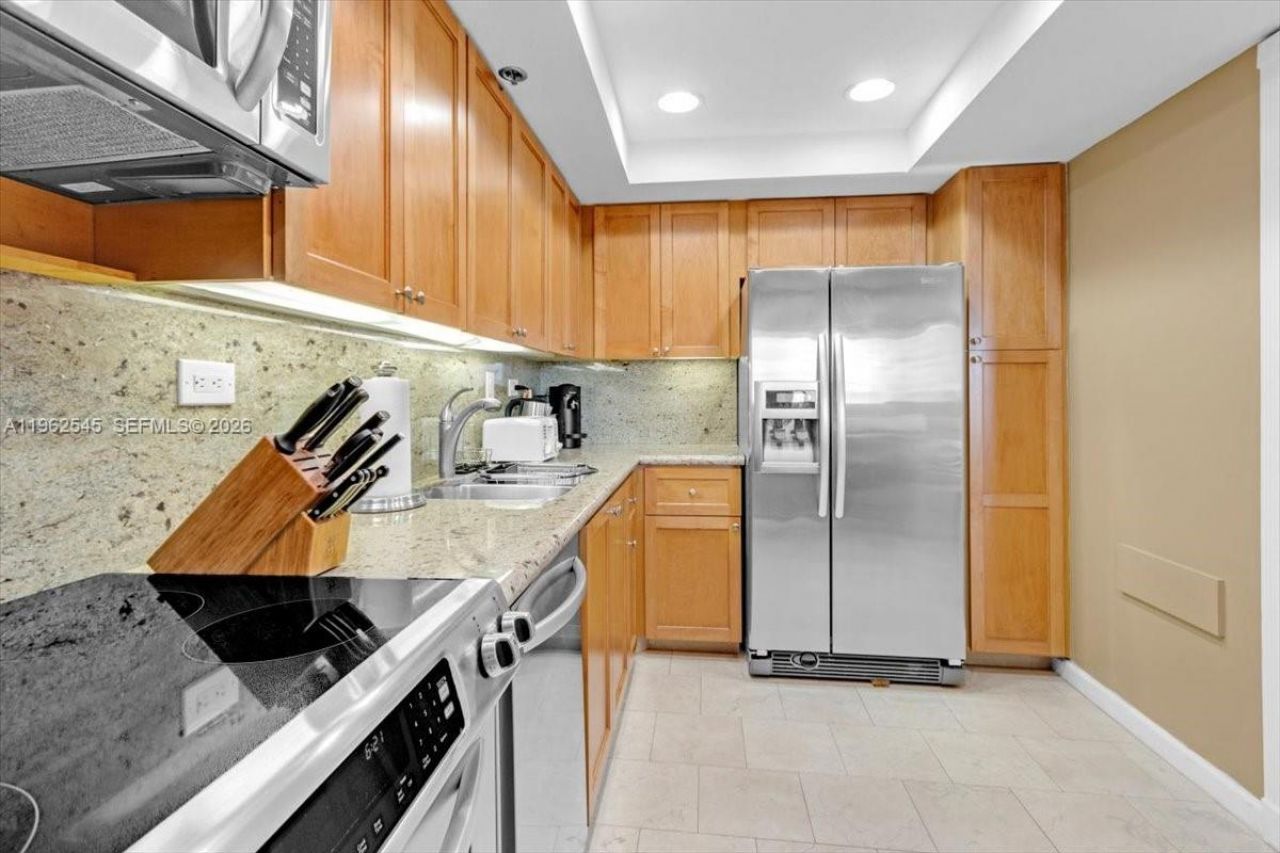 20225 NE 34th Ct , Unit 917, Aventura, FL 33180 Photo