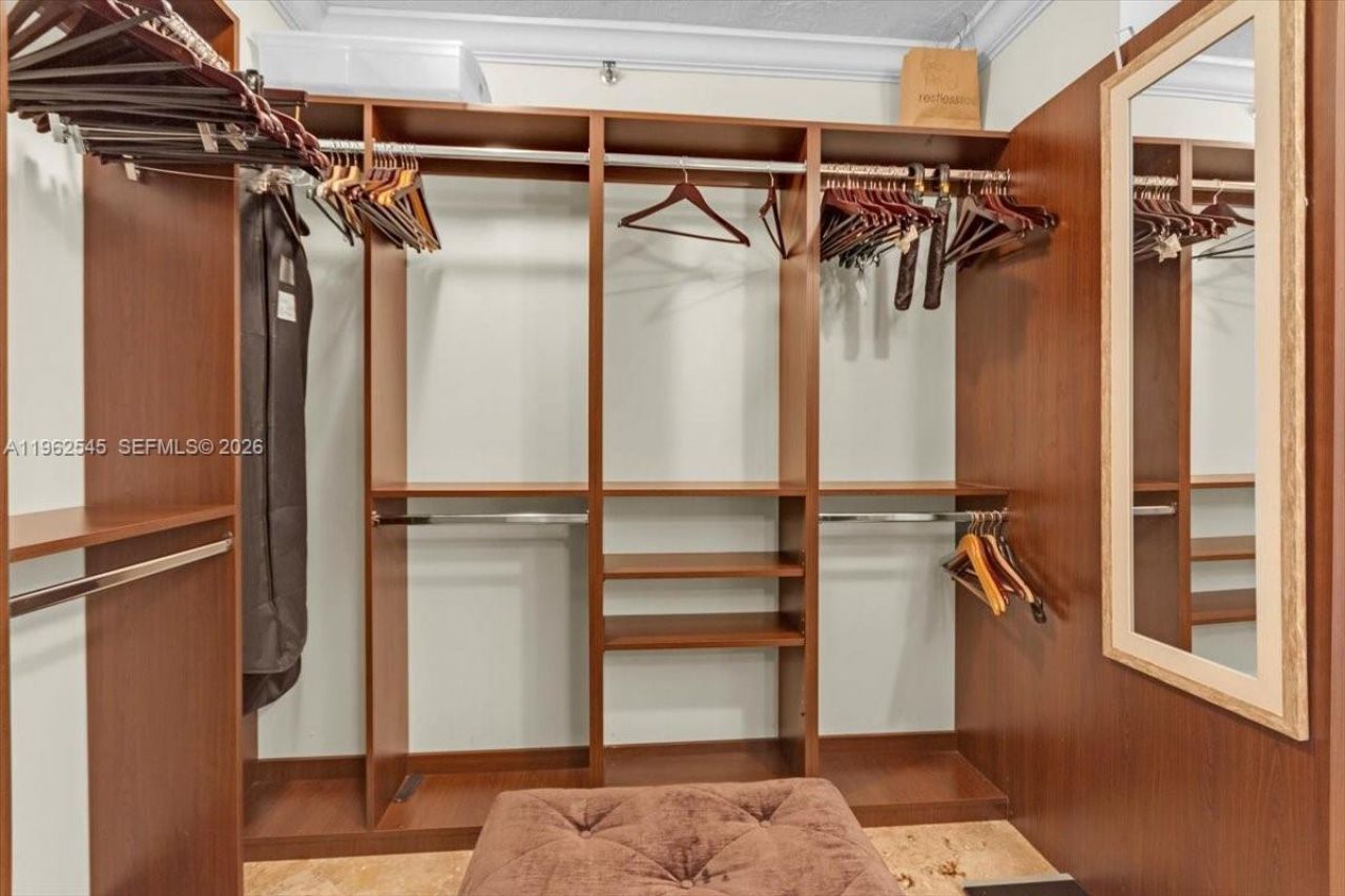 20225 NE 34th Ct , Unit 917, Aventura, FL 33180 Photo