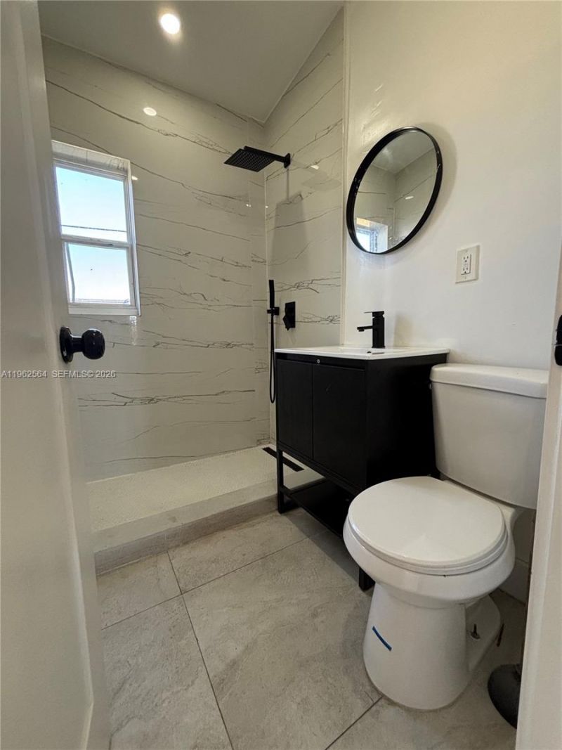 1821 NW 74th St, Miami, FL 33147 Photo