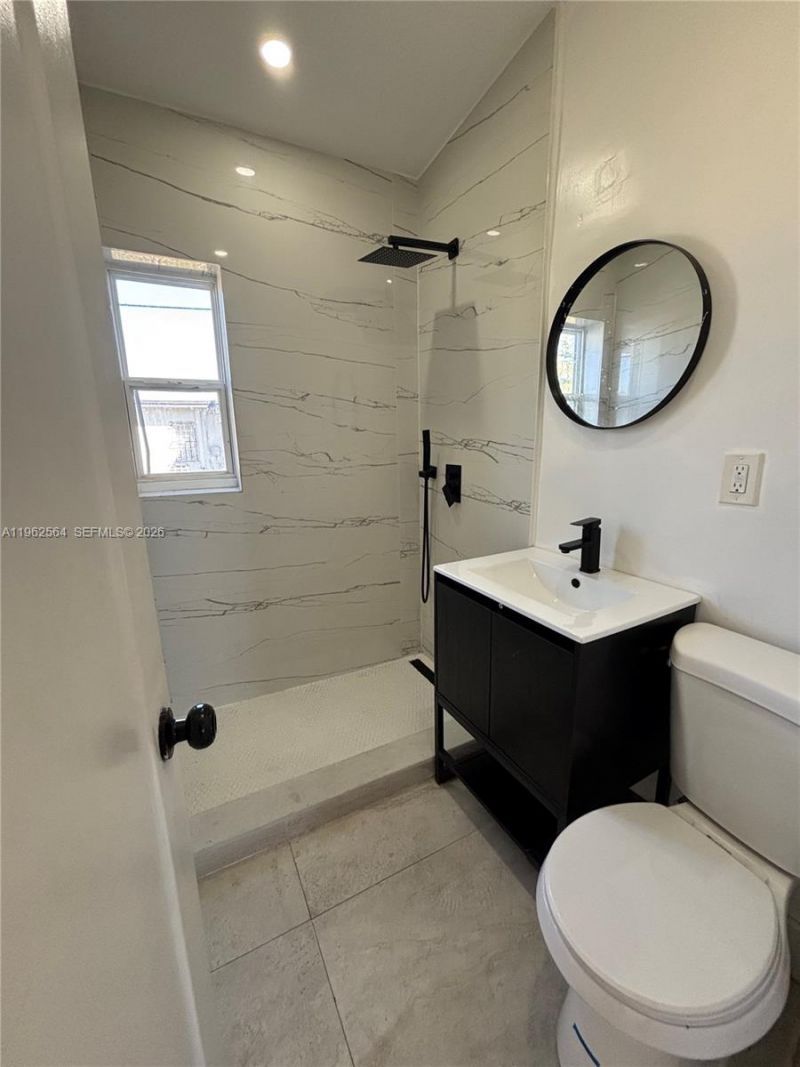 1821 NW 74th St, Miami, FL 33147 Photo