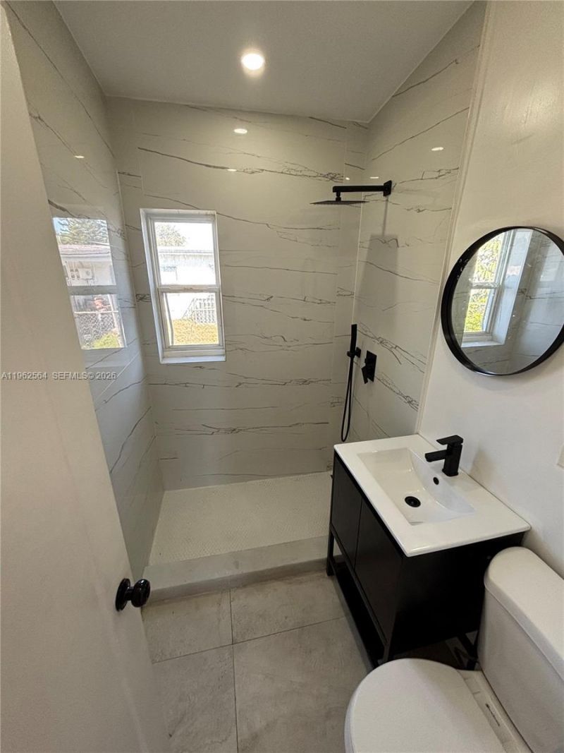 1821 NW 74th St, Miami, FL 33147 Photo