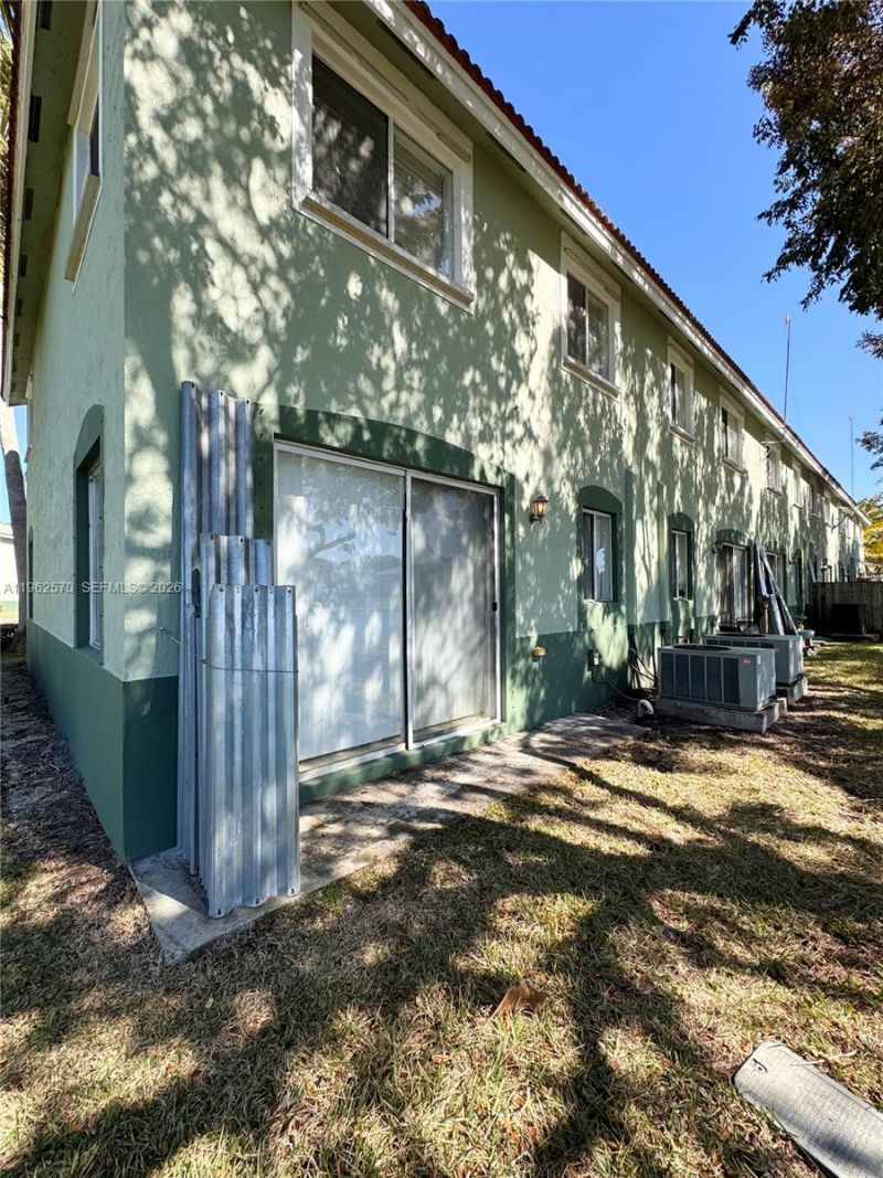 2732 SE 15th Pl, Unit 142, Homestead, FL 33035 Photo