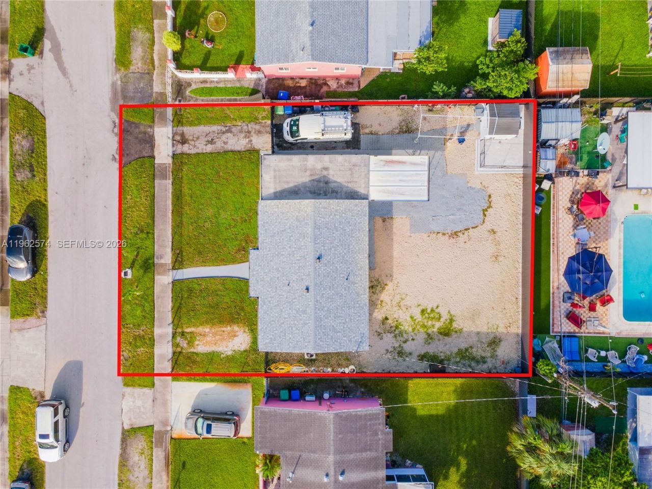 2441 NW 181st Ter , Miami Gardens, FL 33056 Photo