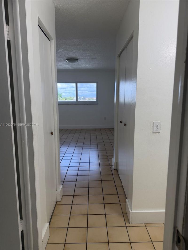6190 W 19th Ave, Unit 303, Hialeah, FL 33012 Photo