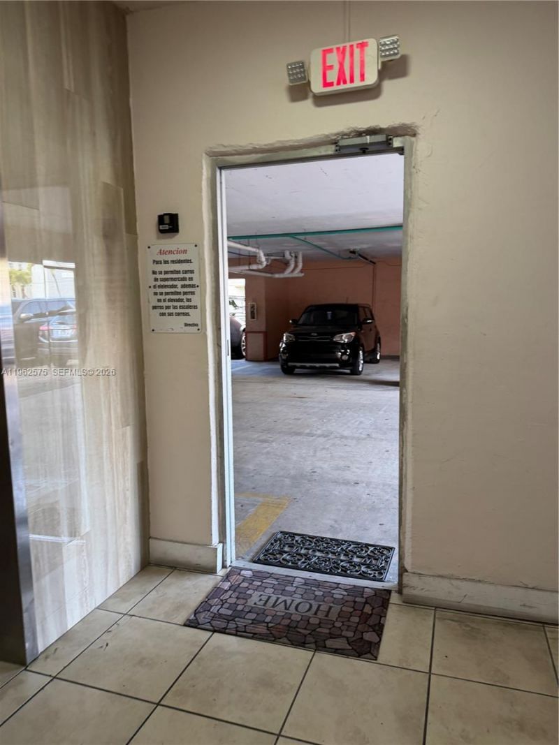 6190 W 19th Ave, Unit 303, Hialeah, FL 33012 Photo