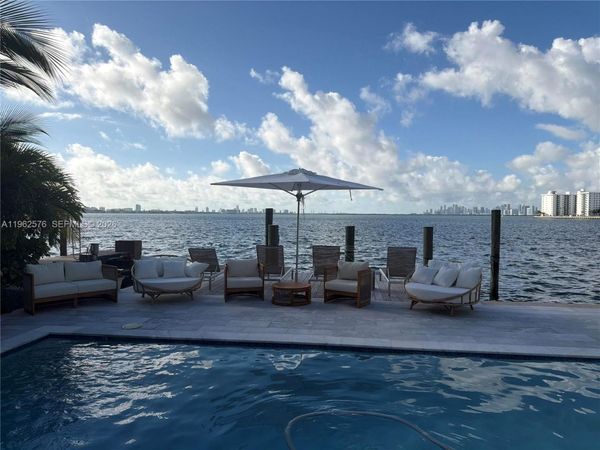 1930 Bay Dr Fith Level Un, Miami Beach, FL 33141