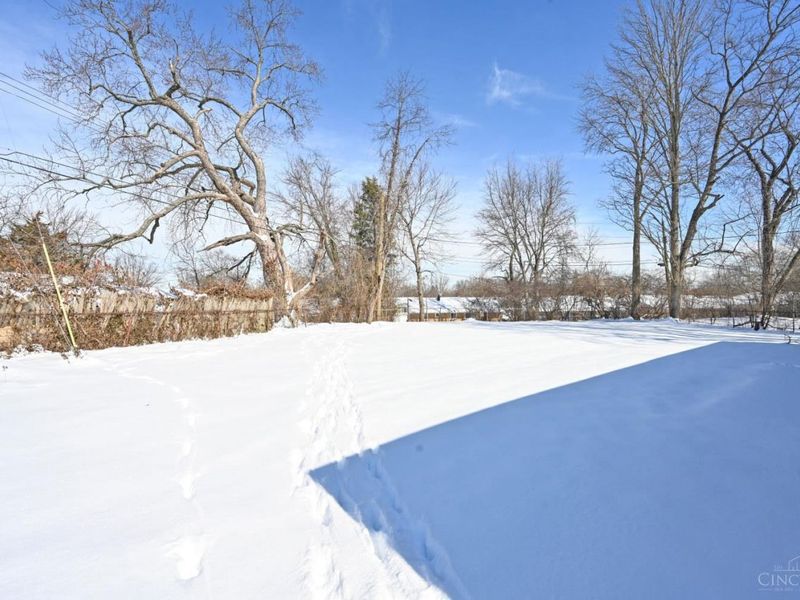 8609 Balboa Drive, Cincinnati, OH 45231 Photo 24