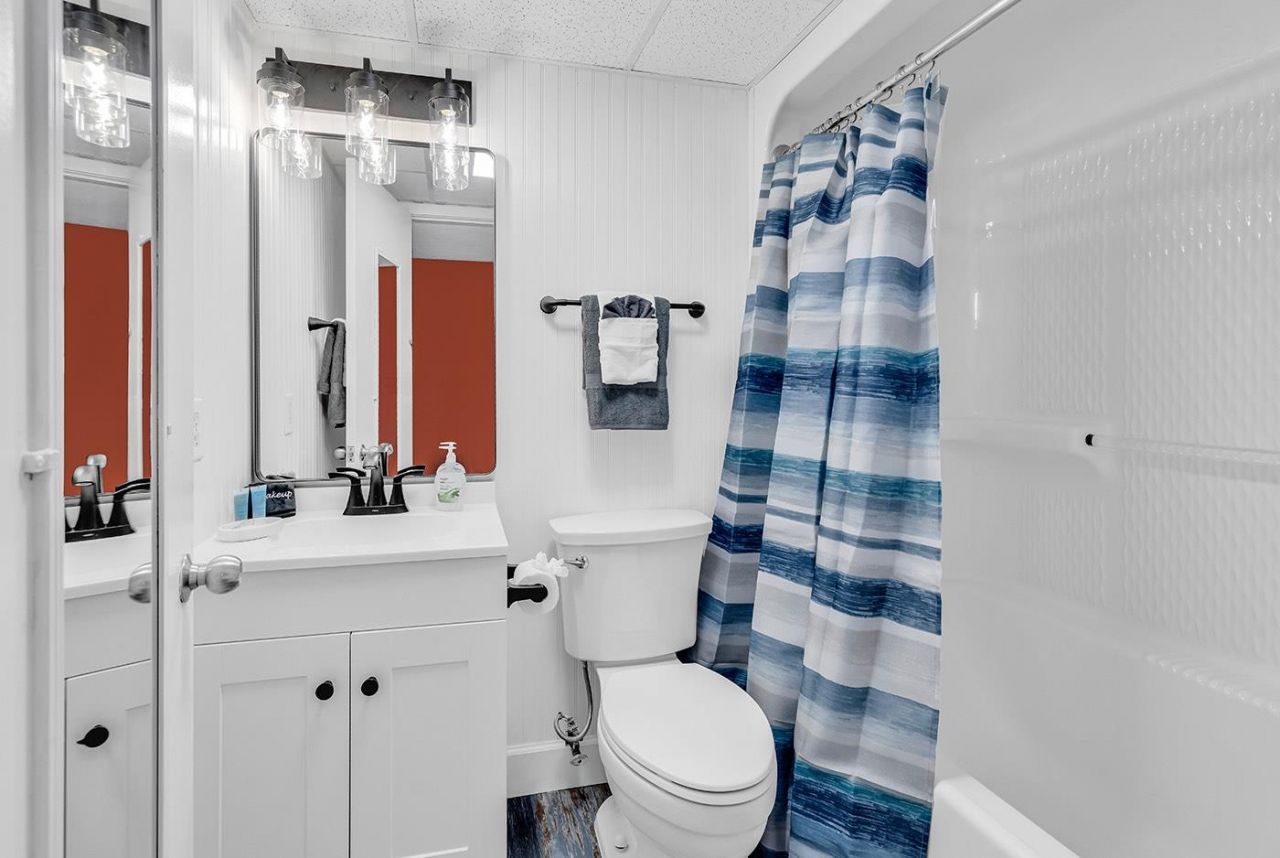 1700 N Ocean Blvd. Photo 14