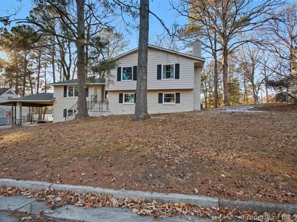 110 W Rexford Drive , Newport News, VA 23608