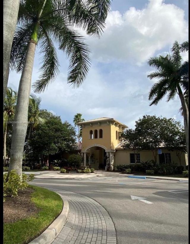 1100 Crestwood Ct, Unit 1110, Royal Palm Beach, FL 33411 Photo