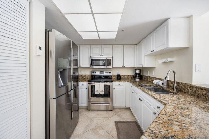 1100 Crestwood Ct, Unit 1110, Royal Palm Beach, FL 33411 Photo