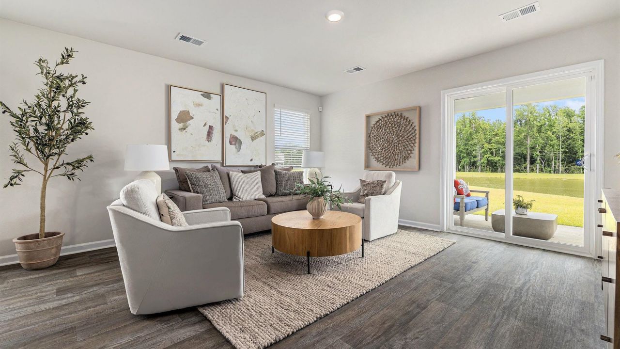 378 Hadley Springs Ave Photo 3