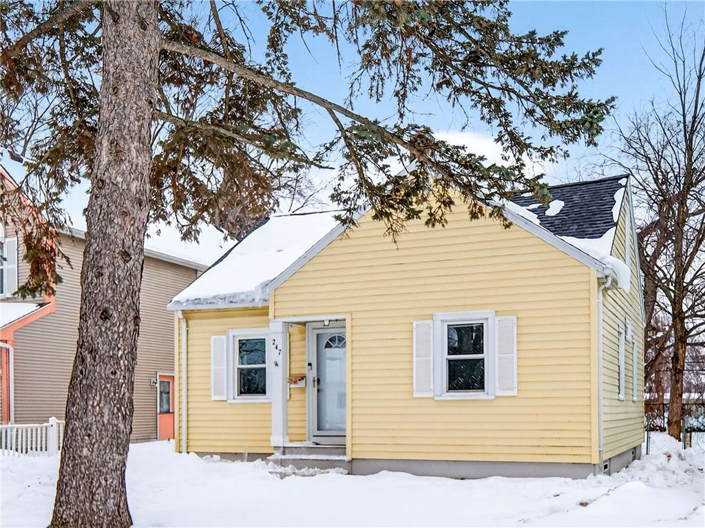 247 Ridgecrest Road, Rochester, NY 14626 Main Photo