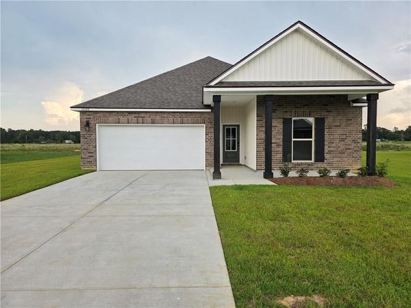 10188 CRYSTAL Lane, Tickfaw, LA 70466
