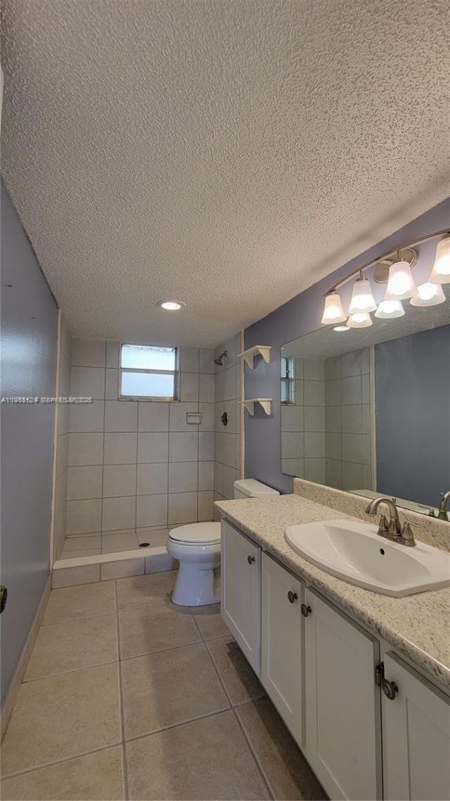 406 NW 68th Ave, Unit 304, Plantation, FL 33317 Photo