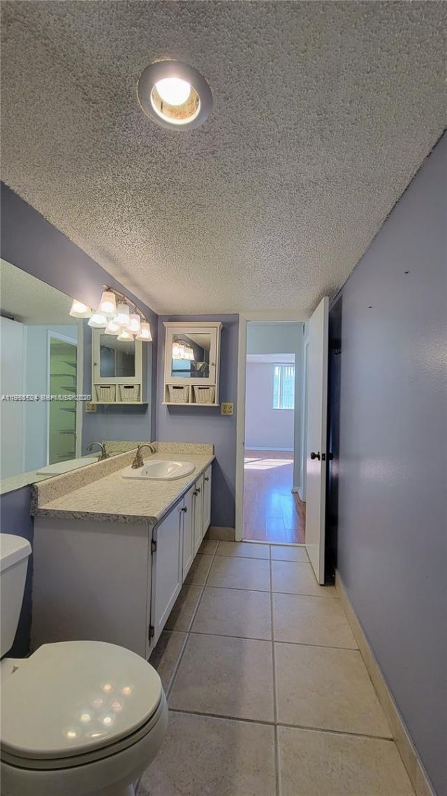 406 NW 68th Ave, Unit 304, Plantation, FL 33317 Photo