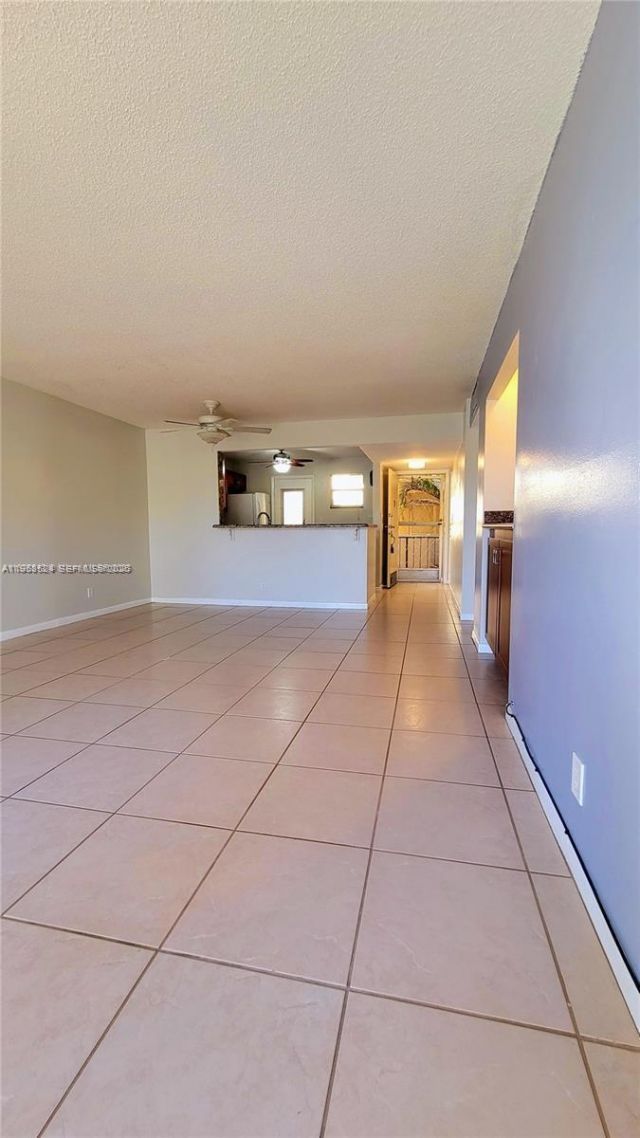 406 NW 68th Ave, Unit 304, Plantation, FL 33317 Photo