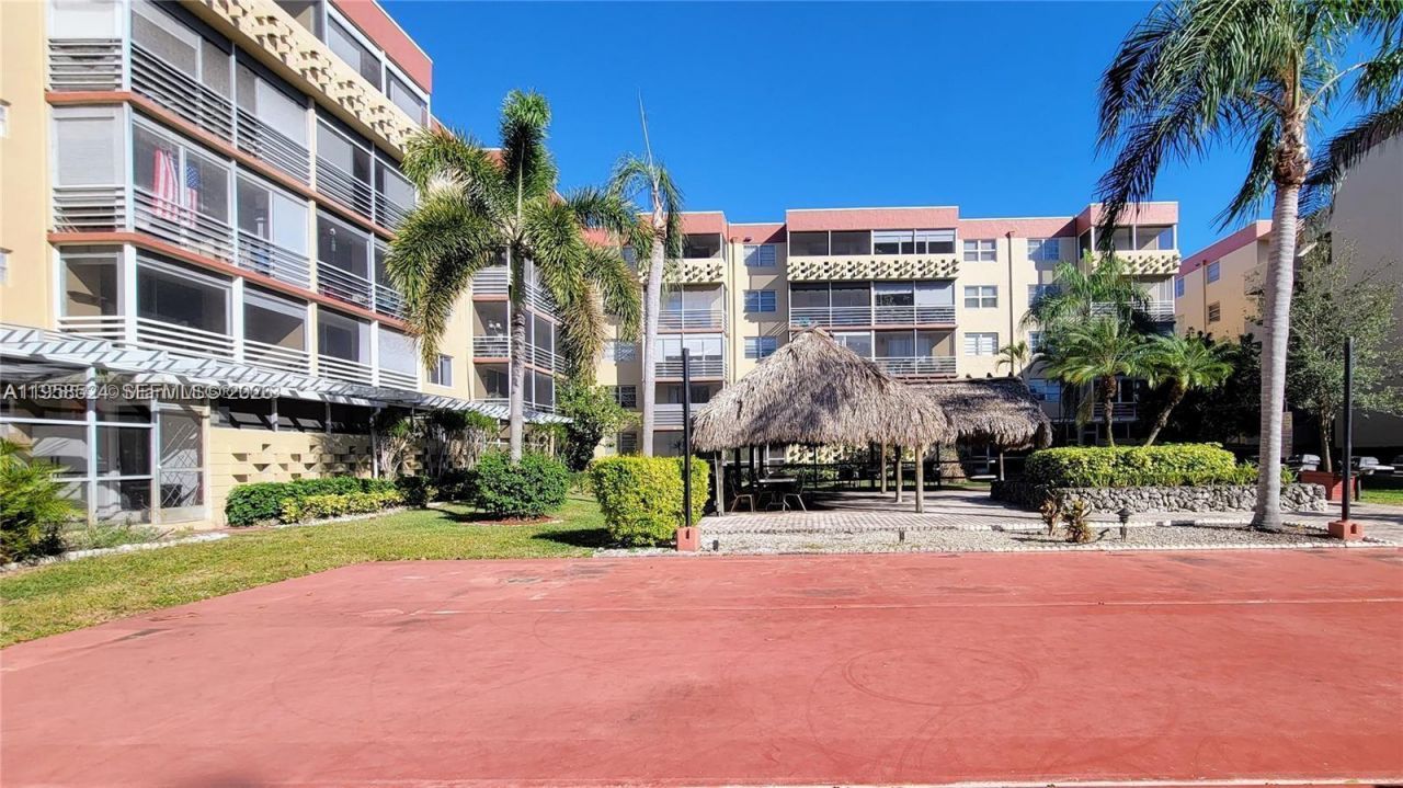 406 NW 68th Ave, Unit 304, Plantation, FL 33317 Photo