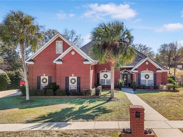 3409 Twin Lakes Court, Saraland, AL 36571