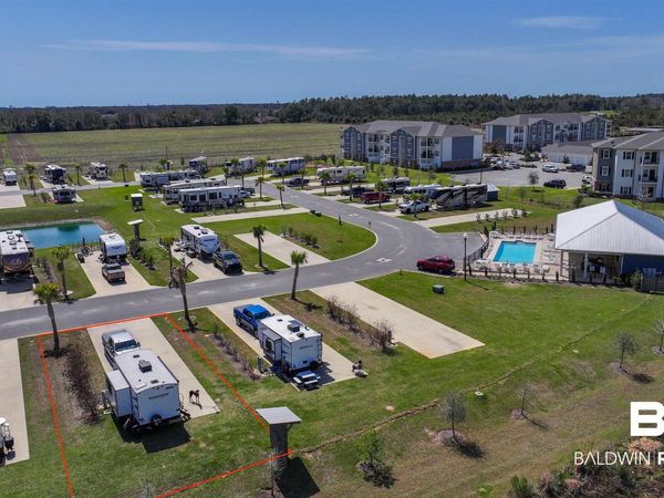 735 Vacation Circle, Foley, AL 36535