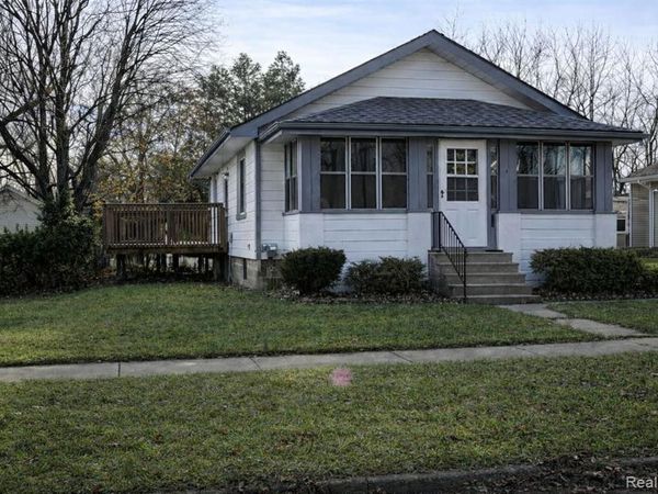 2513 Tiffin Street, Flint, MI 48504