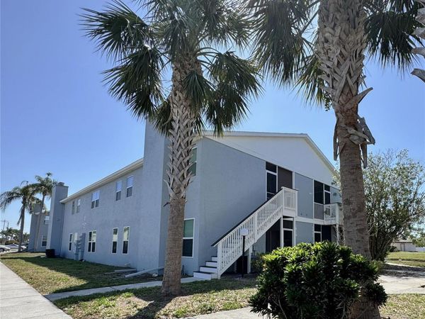 3821 59TH AVENUE W, Unit 3821, BRADENTON, FL 34210