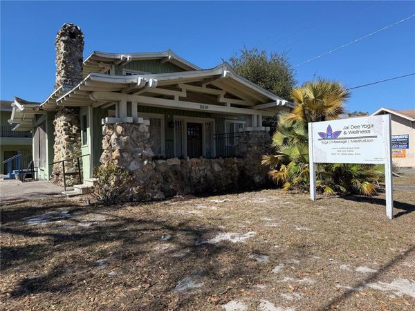 5610 N NEBRASKA AVENUE, TAMPA, FL 33604