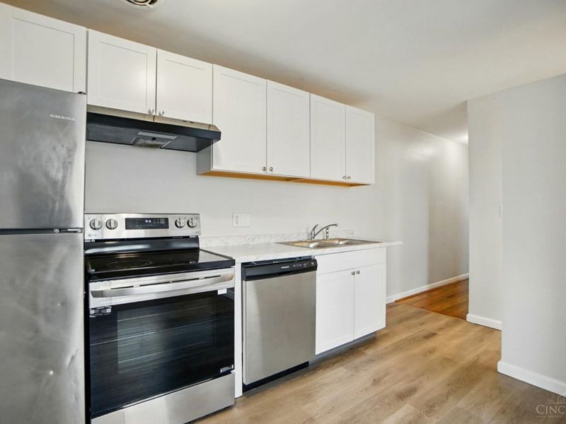 7839 Newbedford Avenue, Cincinnati, OH 45237 Photo 13