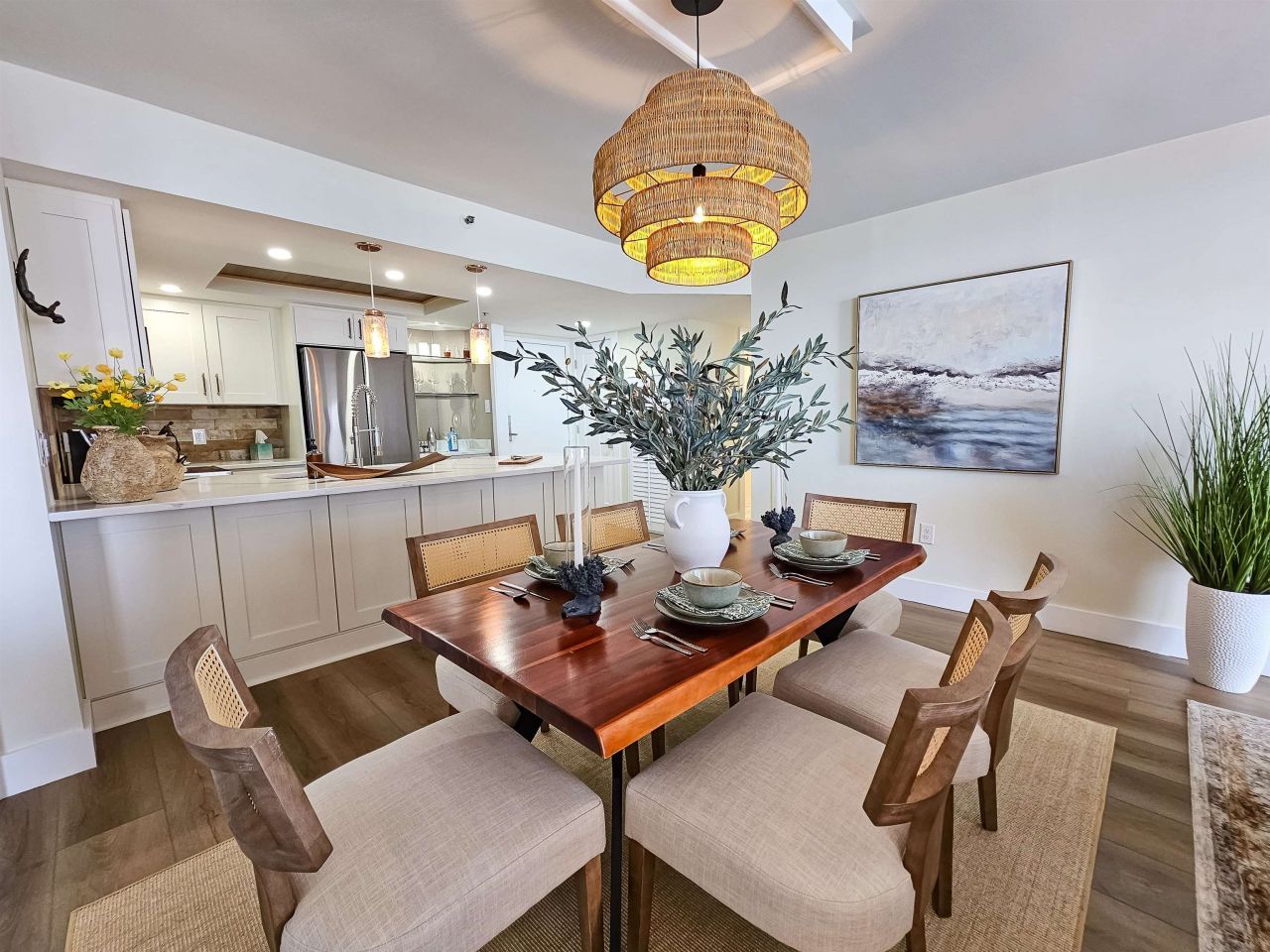 9820 Queensway Blvd. Photo 15