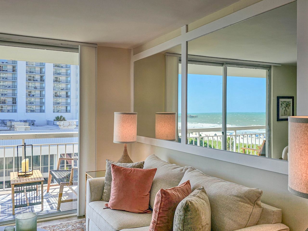 9820 Queensway Blvd. Photo 7