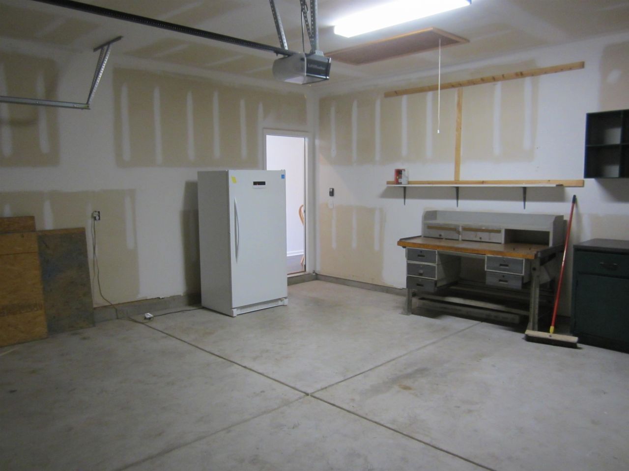 256 Legends Village Loop Photo 33