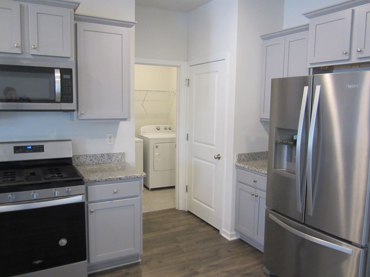 256 Legends Village Loop Photo 8