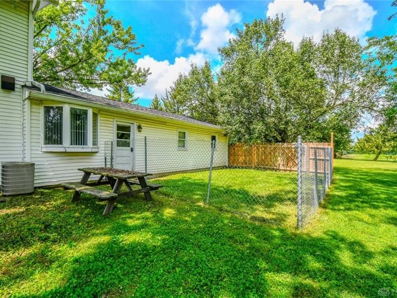 7359 Brookville Salem Road, Brookville, OH 45309 Photo 5