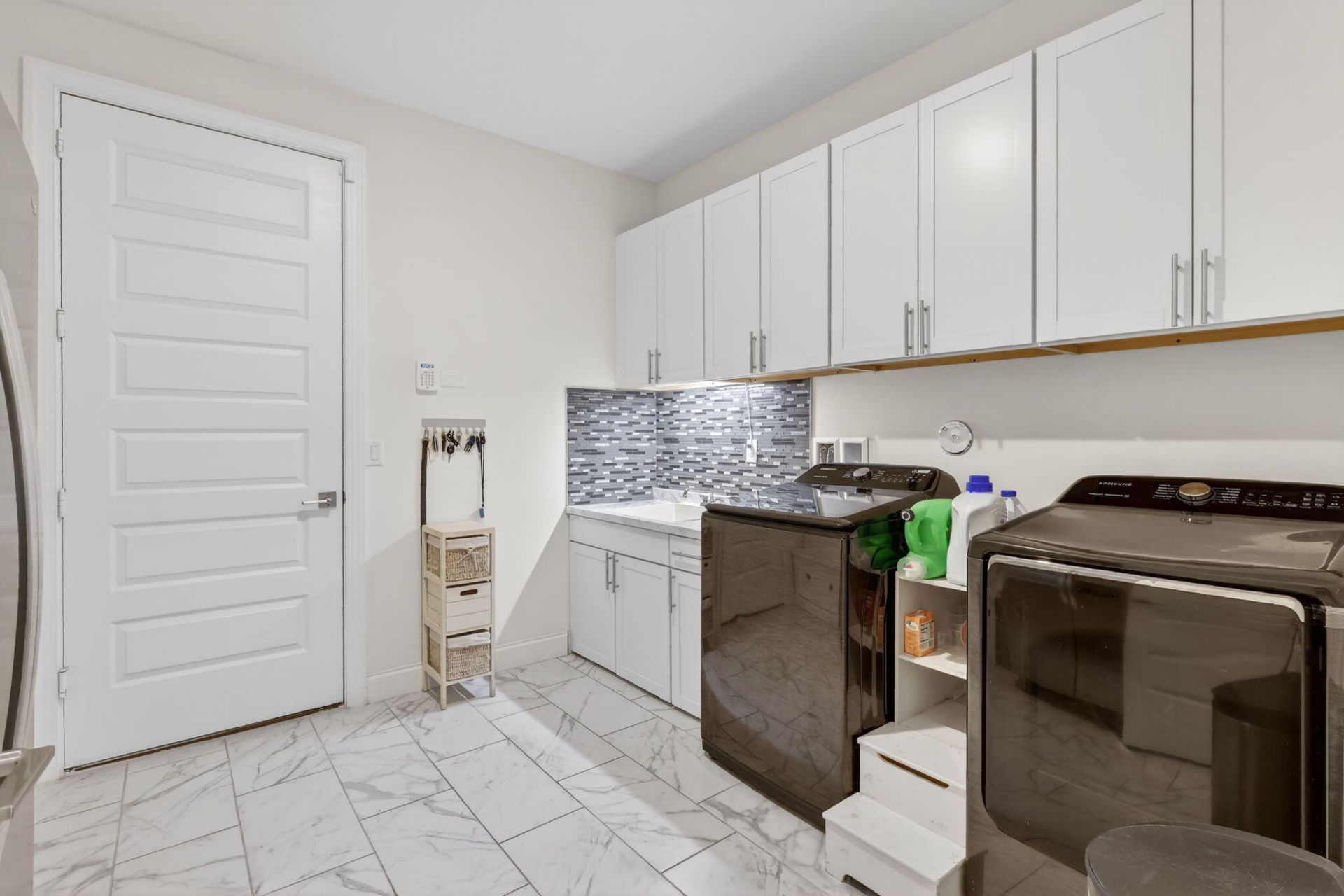 6350 NW Sweetwood Drive, Port Saint Lucie, FL 34987 Photo